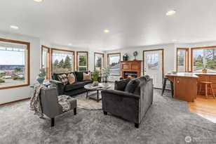 928 N Heatherwood W, Tacoma, WA 98406 - Photo 10