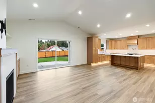 821 Barbara Ln, Centralia, WA 98531 - Photo 8