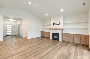 821 Barbara Ln, Centralia, WA 98531 - Photo 10