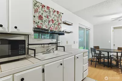 10352 66th Avenue E, Puyallup, WA 98373 - Photo 12