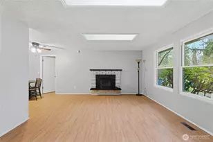 10352 66th Ave E, Puyallup, WA 98373 - Photo 6