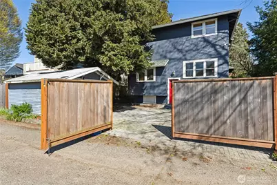 749 N 76th St, Seattle, WA 98103 - Photo 36