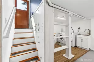 749 N 76th St, Seattle, WA 98103 - Photo 30