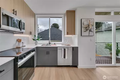 4404 S Othello St #A, Seattle, WA 98118 - Photo 10