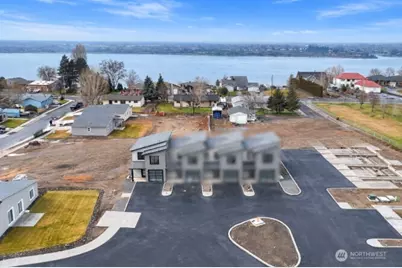 601 Dorsing Street #D20, Moses Lake, WA 98837 - Photo 1