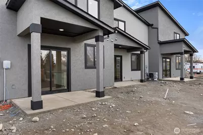 601 Dorsing Street #D20, Moses Lake, WA 98837 - Photo 4