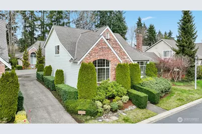 13428 NE 12th Place, Bellevue, WA 98005 - Photo 2