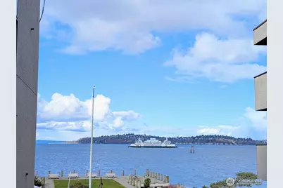 1156 Alki Avenue SW #201, Seattle, WA 98116 - Photo 2