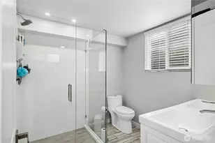 11807 51st Ave NE, Marysville, WA 98271 - Photo 18