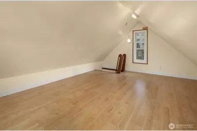 2616 Franklin Avenue E, Seattle, WA 98102 - Photo 14