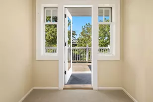 2616 Franklin Ave E, Seattle, WA 98102 - Photo 10