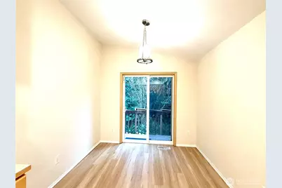 1200 N 12th Place, Mount Vernon, WA 98273 - Photo 8