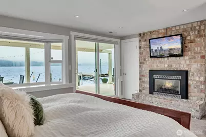 11262 Riviera Place NE, Seattle, WA 98125 - Photo 20