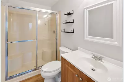 12300 33rd Avenue NE #202, Seattle, WA 98125 - Photo 22