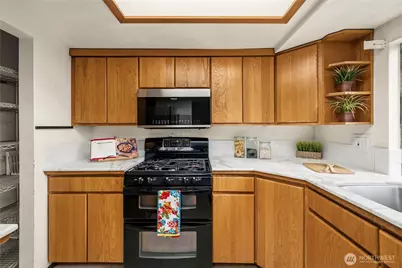 6811 40th Street Ct NW, Gig Harbor, WA 98335 - Photo 12