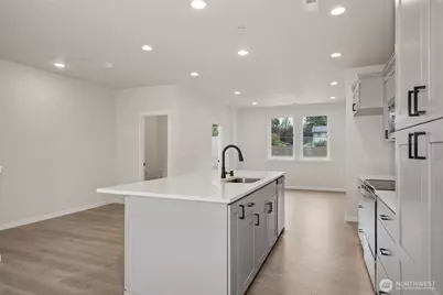 12742 121st Street Ct E #104, Puyallup, WA 98374 - Photo 8