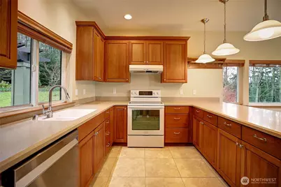 2165 Lowell Point Road, Camano Island, WA 98282 - Photo 10