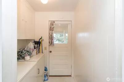 2367 E Fourth Avenue, Port Angeles, WA 98362 - Photo 14