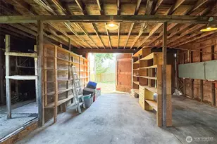 2367 E 4th Ave, Port Angeles, WA 98362 - Photo 18