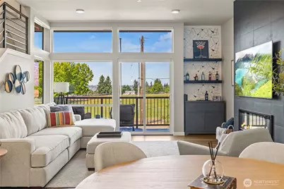 1208 Harrington Avenue NE, Renton, WA 98056 - Photo 4