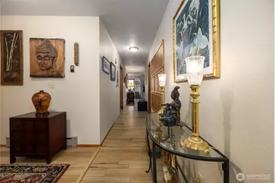 1800 Skyline Way #206, Anacortes, WA 98221 - Photo 2