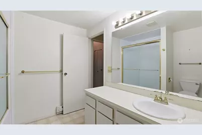 1850 Grant Avenue S #D5, Renton, WA 98055 - Photo 18