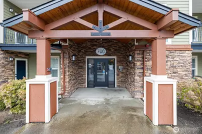 700 32nd Street #A404, Bellingham, WA 98225 - Photo 2
