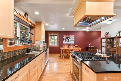 11451 O Avenue, Anacortes, WA 98221 - Photo 14