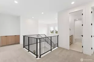 8517 137th Ave SE, Newcastle, WA 98059 - Photo 16