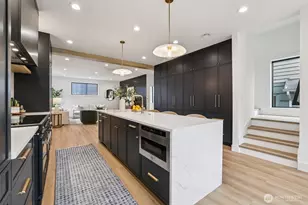 3714 Bagley Ave N, Seattle, WA 98103 - Photo 10