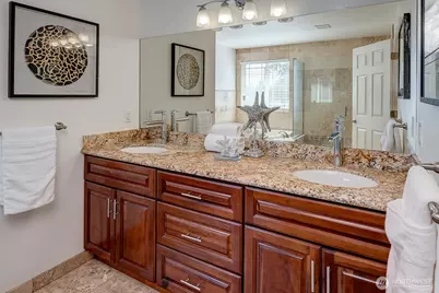 14534 27th Avenue NE, Shoreline, WA 98155 - Photo 16