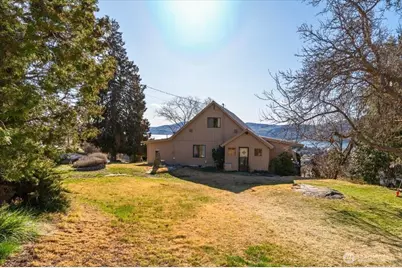 475 Totem Pole Road, Manson, WA 98831 - Photo 32