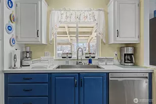 7581 Rainier NE, Moses Lake, WA 98837 - Photo 10