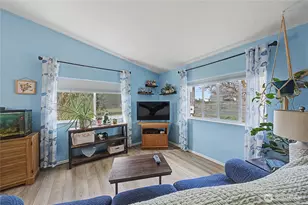 7581 Rainier NE, Moses Lake, WA 98837 - Photo 2