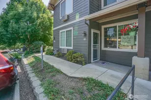 10800 SE 17th Circle, Vancouver, WA 98664 - Photo 2