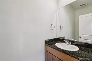 2814 E Spring St, Seattle, WA 98122 - Photo 26