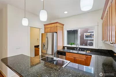 2814 E Spring Street, Seattle, WA 98122 - Photo 12