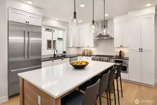 14315 149th Pl NE, Woodinville, WA 98072 - Photo 2