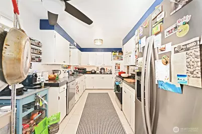 6539 40th Avenue NE, Seattle, WA 98115 - Photo 12