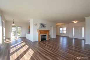 42 Kate's Ct, Port Angeles, WA 98362 - Photo 6