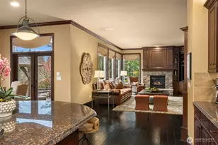 955 211th Pl SE, Sammamish, WA 98075 - Photo 10