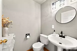 10410 152nd St E, Puyallup, WA 98374 - Photo 14