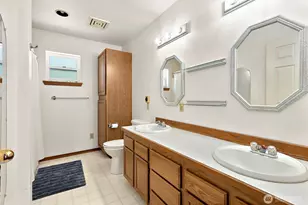 10410 152nd St E, Puyallup, WA 98374 - Photo 26