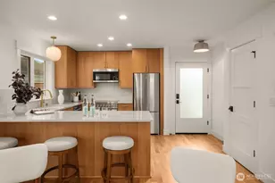 2846 35th Ave W, Seattle, WA 98199 - Photo 8