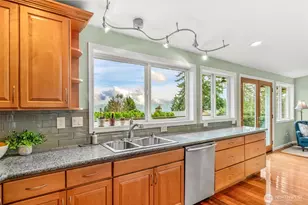 6439 NE 188th St, Kenmore, WA 98028 - Photo 16