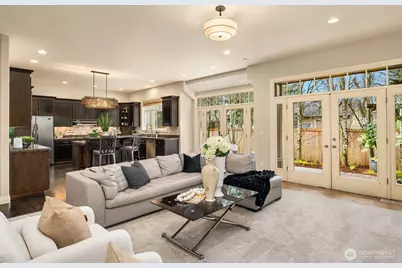 2411 98th Avenue NE, Clyde Hill, WA 98004 - Photo 18