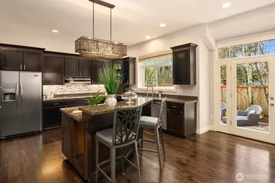 2411 98th Avenue NE, Clyde Hill, WA 98004 - Photo 12