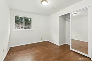 815 NE 200th St, Shoreline, WA 98155 - Photo 14