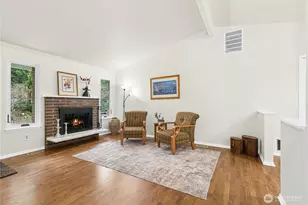 815 NE 200th St, Shoreline, WA 98155 - Photo 6