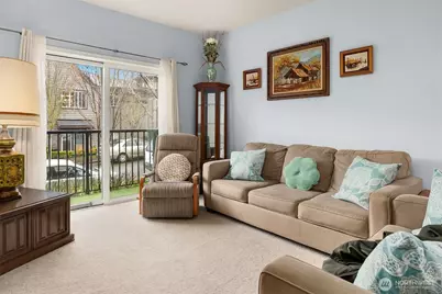 1736 10th Avenue NE #C110, Issaquah, WA 98029 - Photo 10